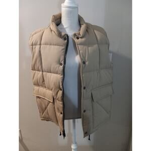 St. John's Bay Quilted Puffer Vest – Beige – Excellent Condition – Size Large